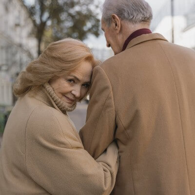 couple considering the best things to do in amsterdam