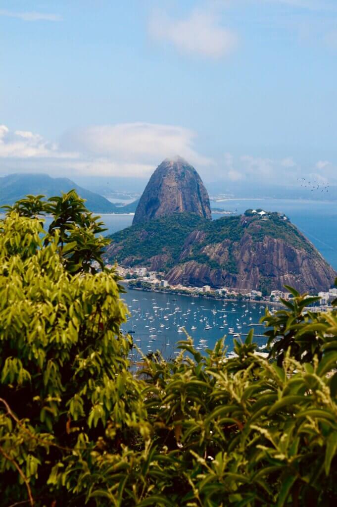 one of the thing to do  in rio de janeiro - visit sugarloaf mountain